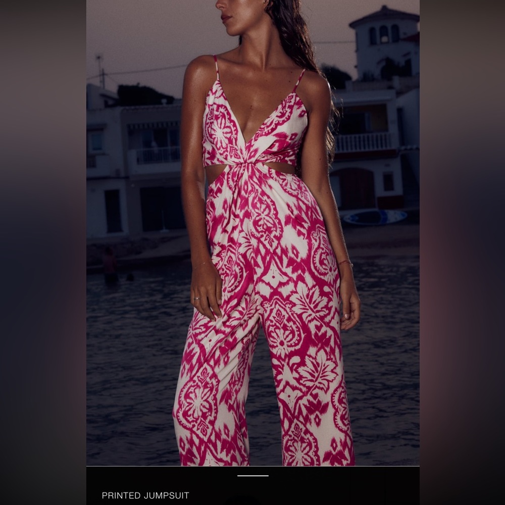 Zara printed jumpsuit NWOT